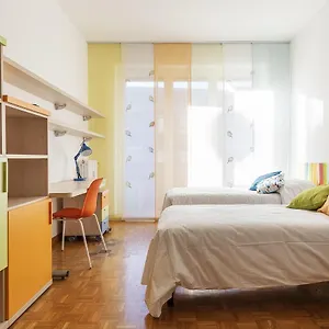 https://la-casa-di-cri-sul-naviglio.it-lombardy.com